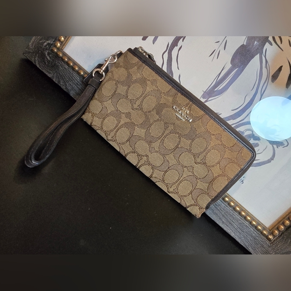 Coach Vintage Monogram Signature Canvas Double Zip Wallet